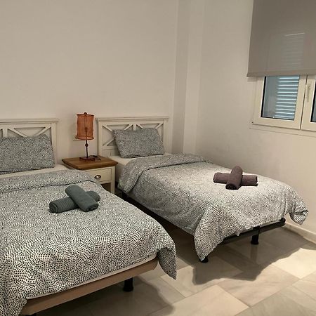 Soas Puerto Banus Playa Rocio Apartment Marbella Exterior foto